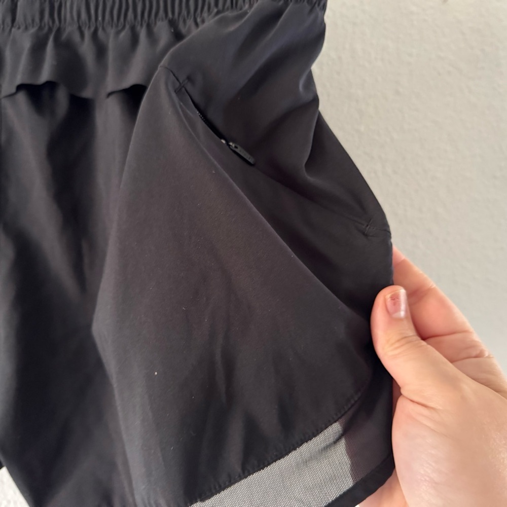 Athleta Black Mesh Racer Run Short Like New Sporty Chic Athleisure Performance - Picture 16 of 16
